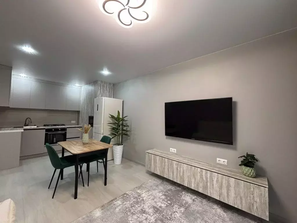 2-к кв. Астраханская область, Астрахань ул. Космонавта Комарова, 59Б ... - Фото 2