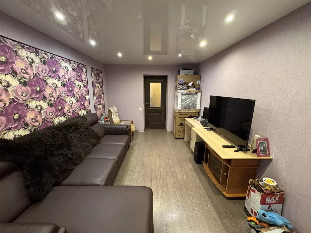 Продаётся 3-к квартира, 62.4 м - Фото 1