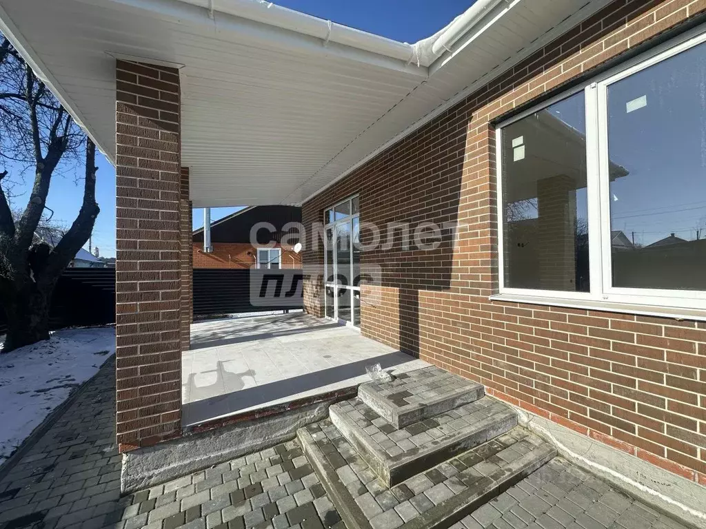 Дом в Краснодарский край, Тимашевск Интернациональная ул. (100 м) - Фото 2