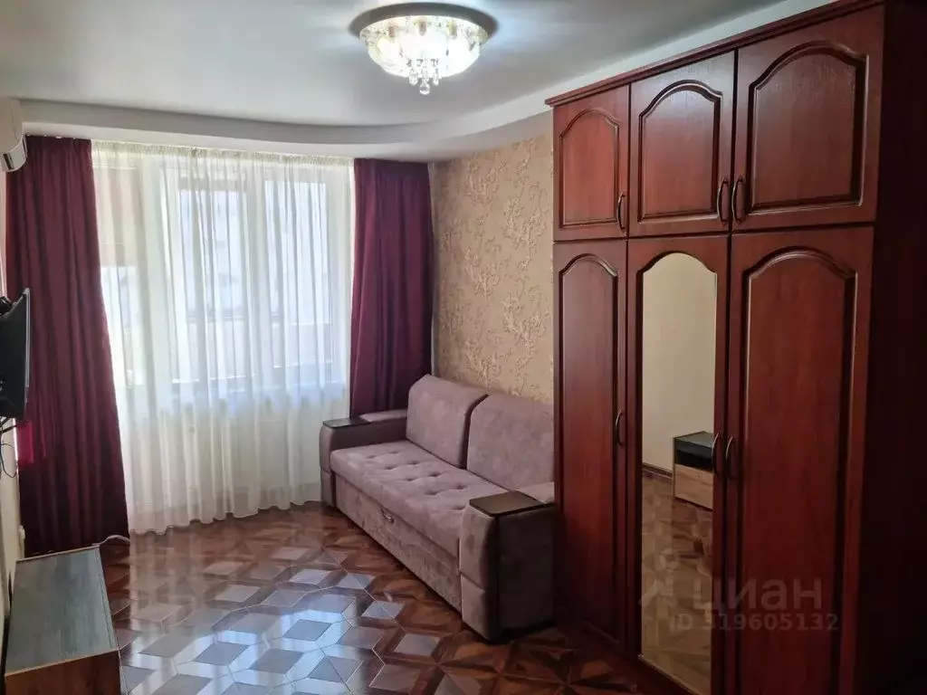 1-к кв. Севастополь просп. Октябрьской Революции, 20 (42.0 м) - Фото 1