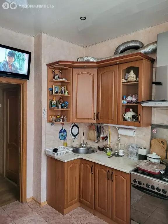 3-комнатная квартира: Старая Русса, микрорайон Городок, 7 (77 м) - Фото 2