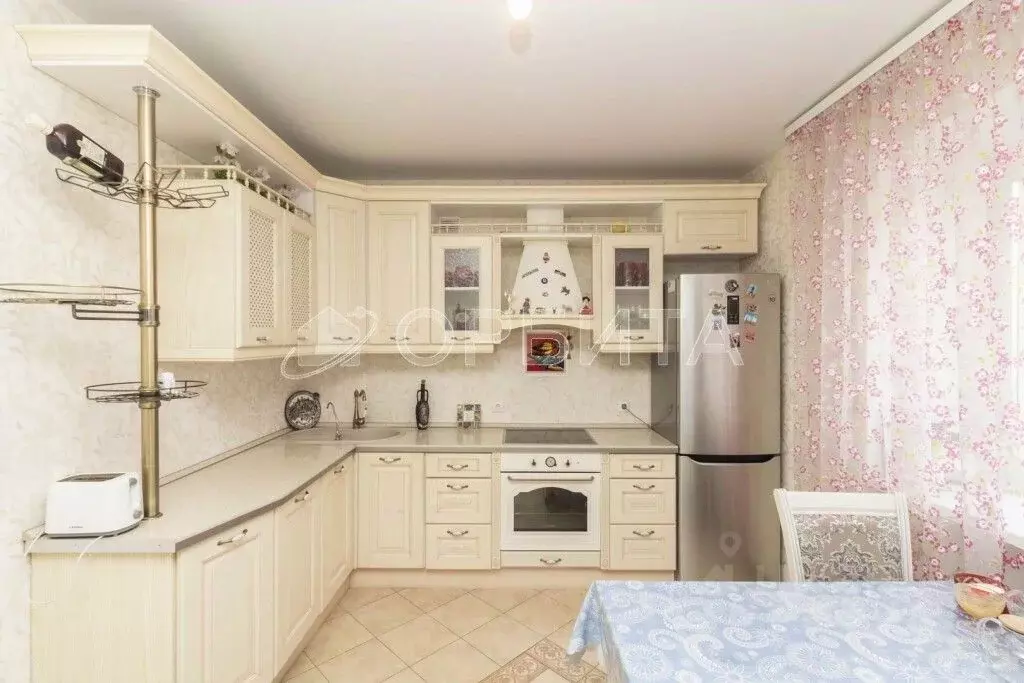 3-к кв. Тюменская область, Тюмень Широтная ул., 209 (93.0 м) - Фото 2