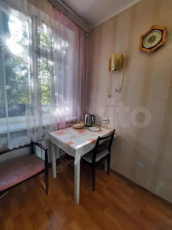 2-к. квартира, 55 м, 2/5 эт. - Фото 1