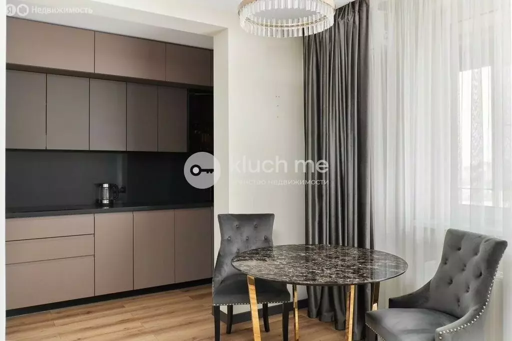 Квартира-студия: Казань, улица Оренбургский Тракт, 8Д (45 м) - Фото 0