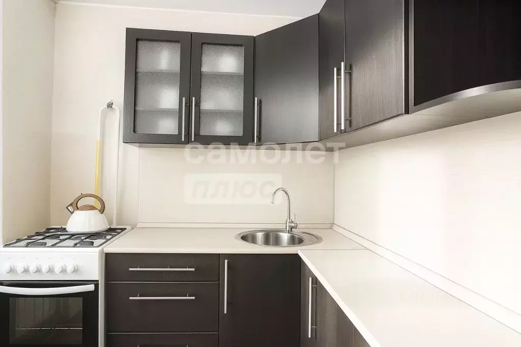 3-к кв. Челябинская область, Кыштым ул. ЧГРЭС, 4 (51.1 м) - Фото 2