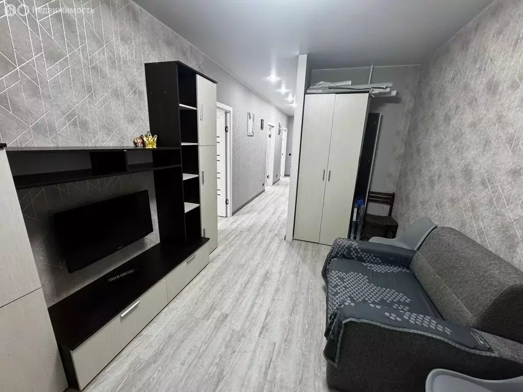 2-комнатная квартира: Новый Уренгой, Тундровая улица, 11 (55.1 м) - Фото 2