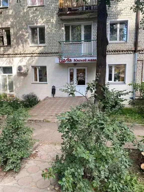 Торговая площадь в Кировская область, Киров ул. Карла Либкнехта, 56 . - Фото 1