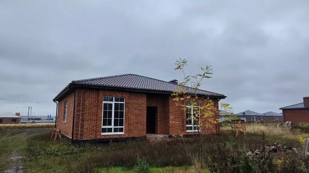 Дом в Ростовская область, Аксайский район, Щепкинское с/пос, пос. ... - Фото 1