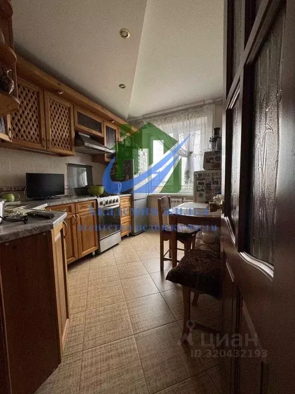 3-к кв. Оренбургская область, Орск Новый город мкр, ул. Школьная, 14 ... - Фото 1