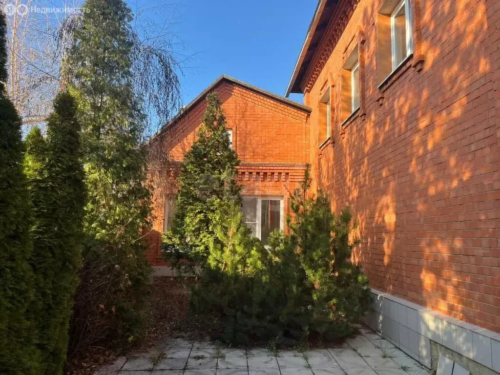 Дом в муниципальное образование Саратов, деревня Долгий Буерак, ... - Фото 1