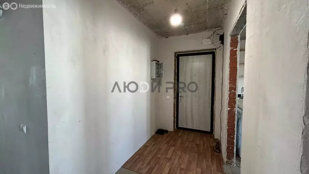 3-комнатная квартира: Уфа, улица Степана Кувыкина, 45 (51.7 м) - Фото 2