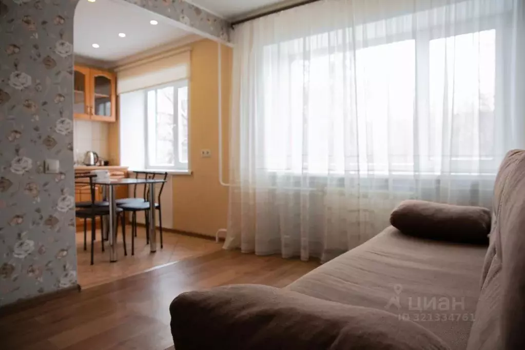 2-к кв. Красноярский край, Красноярск ул. Сурикова, 4 (40.0 м) - Фото 2