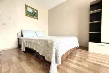 1-к кв. Кемеровская область, Кемерово ул. Дарвина, 9 (10.0 м) - Фото 0