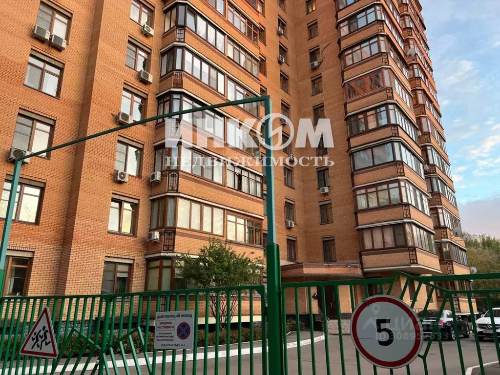 2-к кв. Москва бул. Яна Райниса, 7К1 (94.5 м) - Фото 0