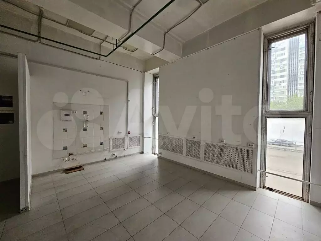 Офис или склад в 1й минуте от метро, 30 м - Фото 1