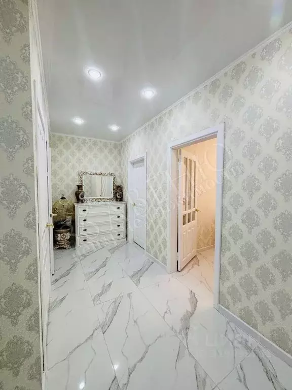 2-к кв. Воронежская область, Воронеж ул. Академика Конопатова, 19 ... - Фото 0