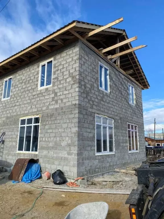 Дом в Саха (Якутия), Якутск Покровское шоссе, 7-й км (120 м) - Фото 2