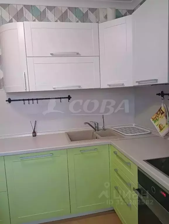 1-к кв. Тюменская область, Тюмень Кремлевская ул., 112к3 (40.0 м) - Фото 2