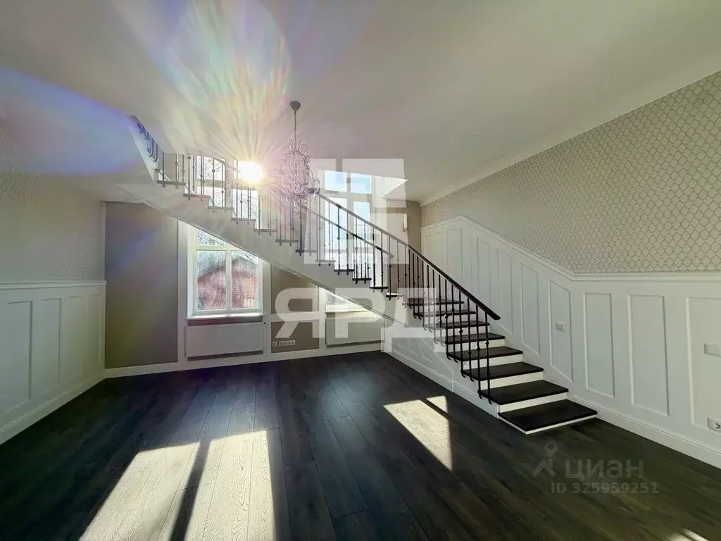 Дом в Ростовская область, Таганрог ул. Ломакина, 22А (426 м) - Фото 1