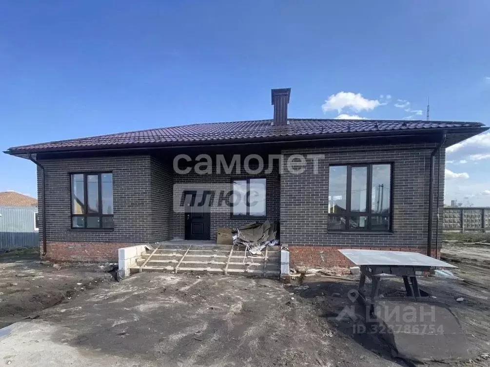 Дом в Курская область, Курский район, Моковский сельсовет, д. 2-я ... - Фото 1