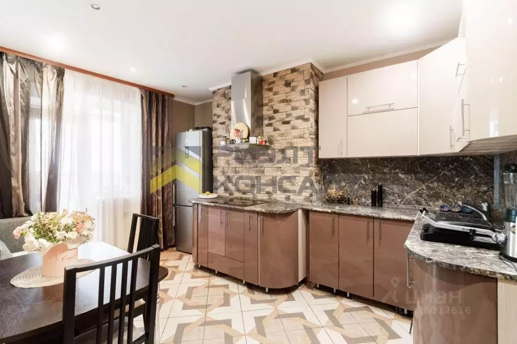 1-к кв. Омская область, Омск ул. Ватутина, 14 (44.5 м) - Фото 0