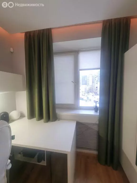 2-комнатная квартира: Челябинск, улица Молодогвардейцев, 17А (52.3 м) - Фото 2