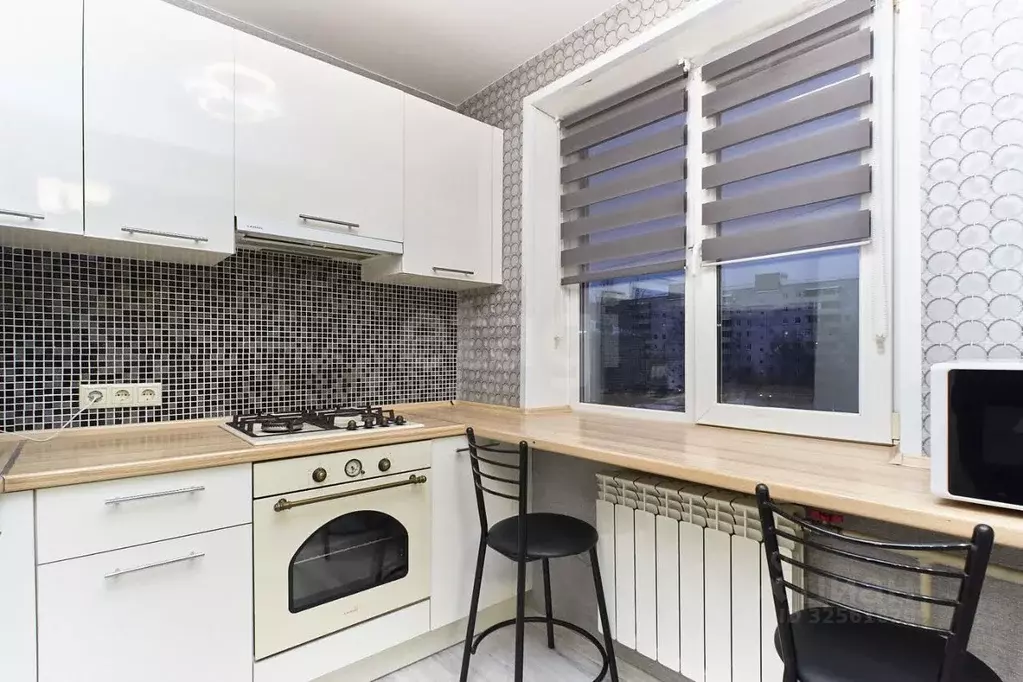 1-к кв. Тюменская область, Тюмень ул. Республики, 198 (32.0 м) - Фото 1