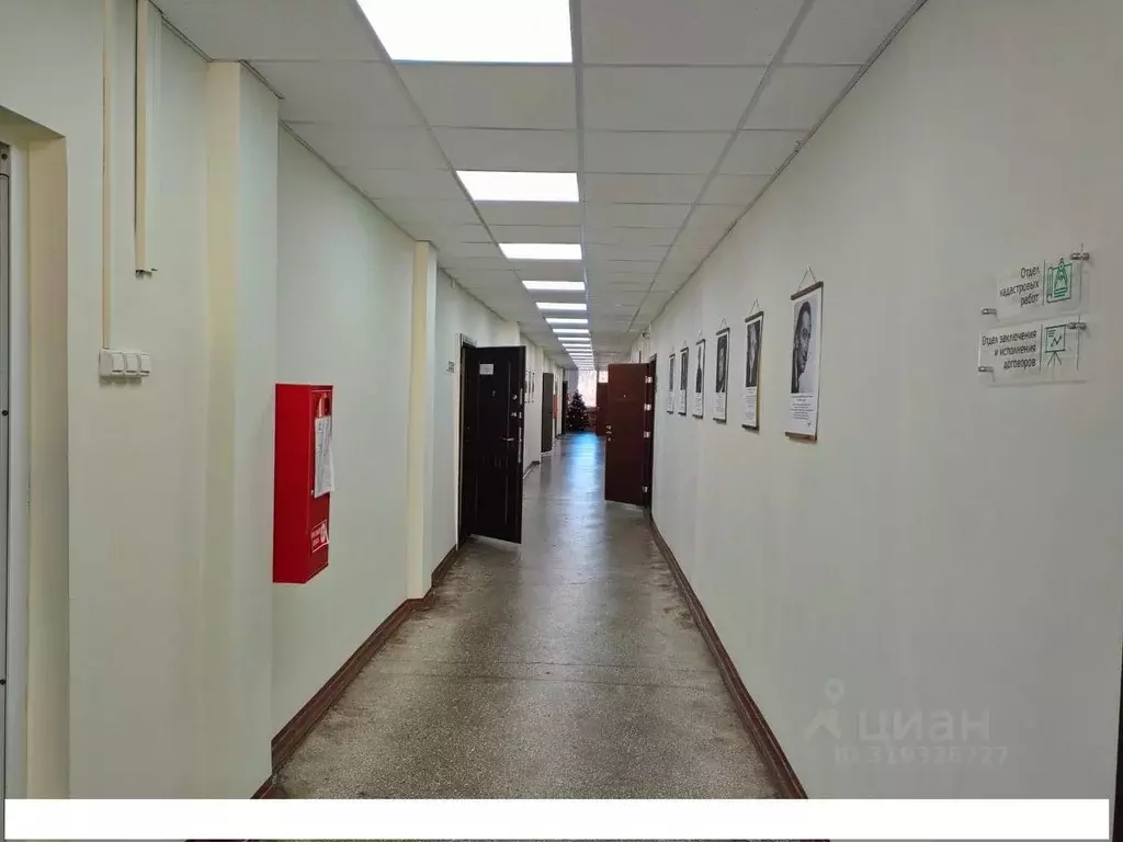 Помещение свободного назначения в Красноярский край, Красноярск ул. ... - Фото 1