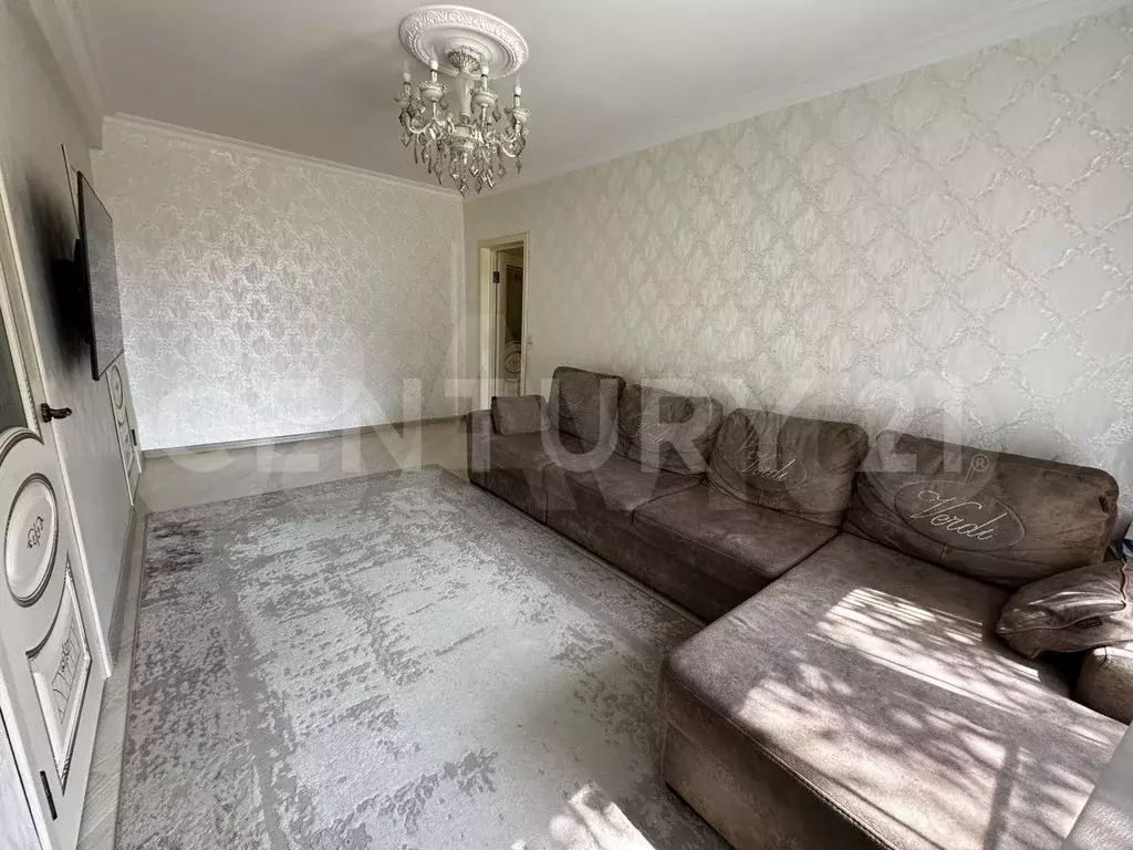 4-к. квартира, 74 м, 3/5 эт. - Фото 1