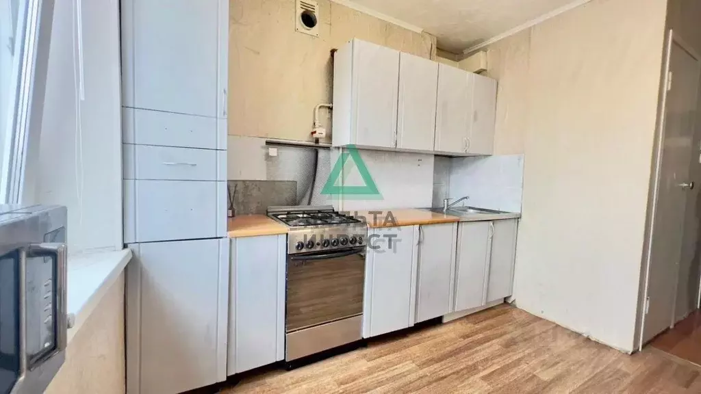 3-к кв. Башкортостан, Уфа ул. Максима Рыльского, 17 (73.0 м) - Фото 0