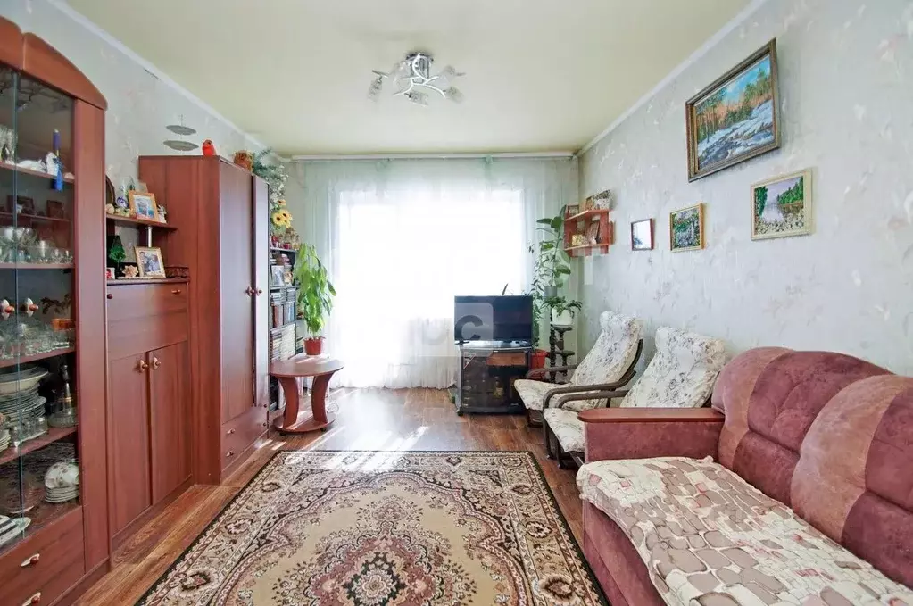 2-к кв. Омская область, Омск ул. Крупской, 23 (52.3 м) - Фото 0