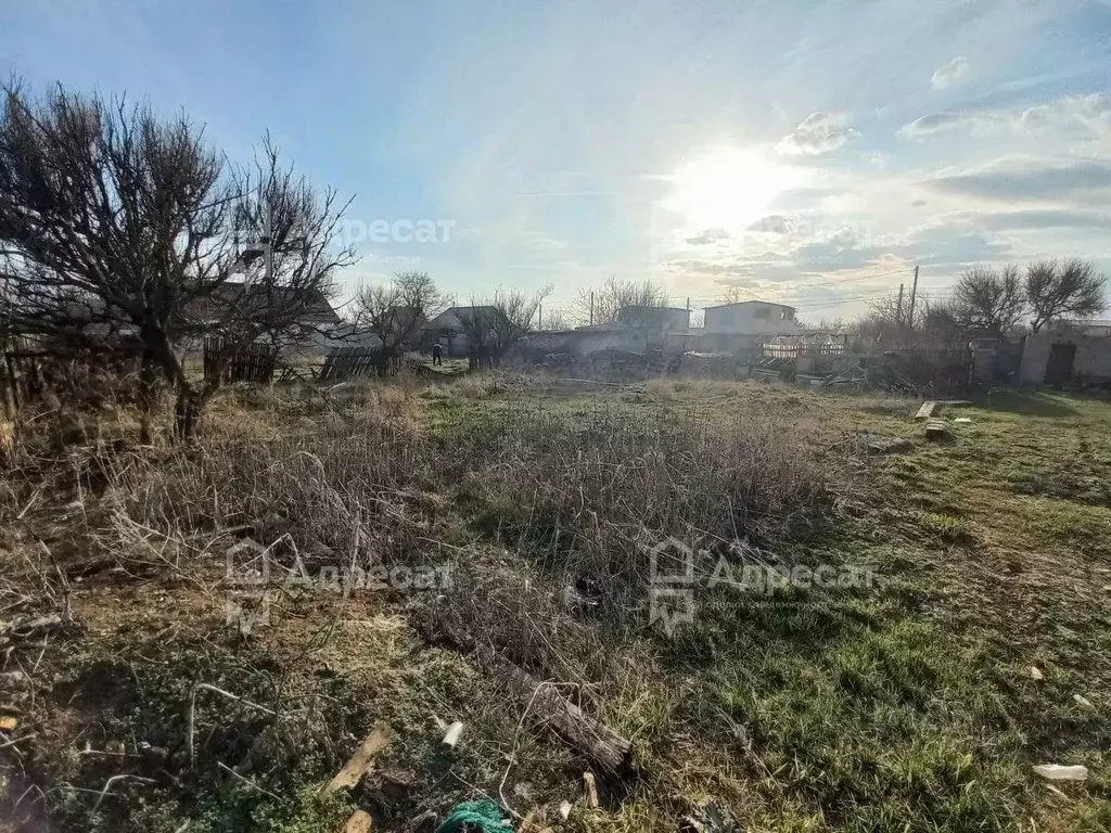 Участок в Волгоградская область, Волжский Цветущий сад СНТ, ул. ... - Фото 0