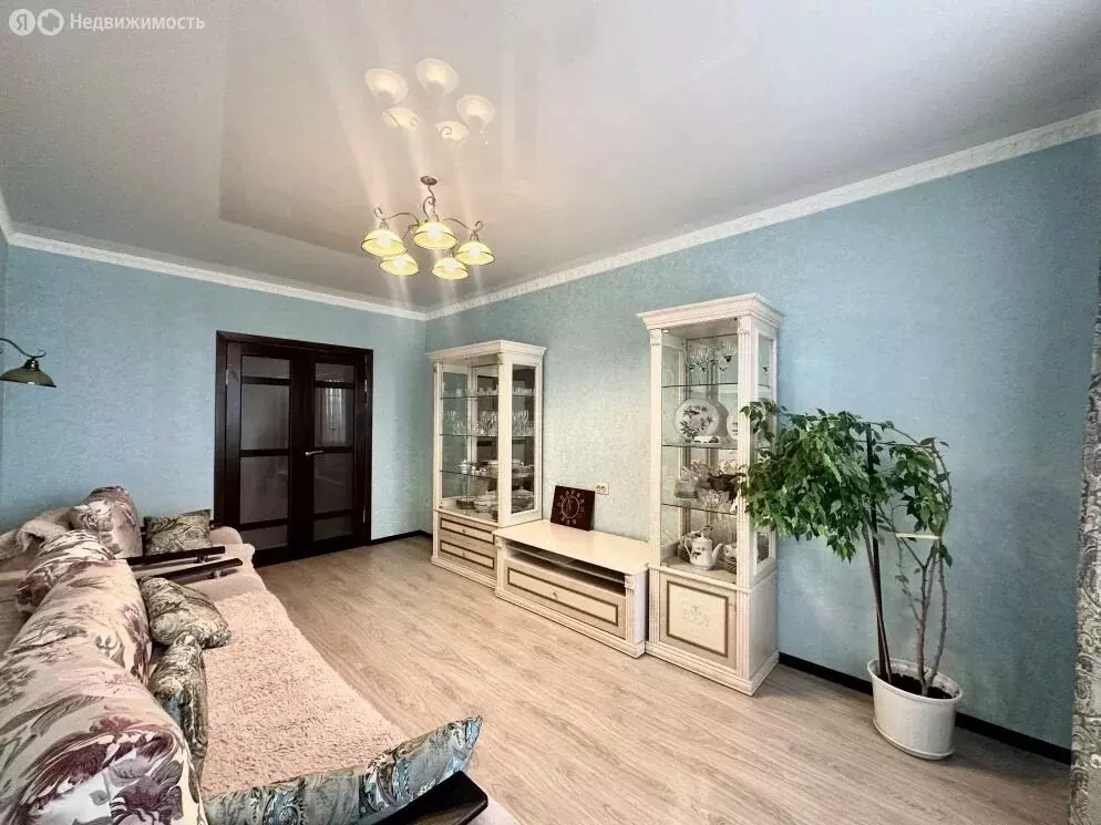 4-комнатная квартира: Курск, микрорайон Северо-Западный, улица ... - Фото 2