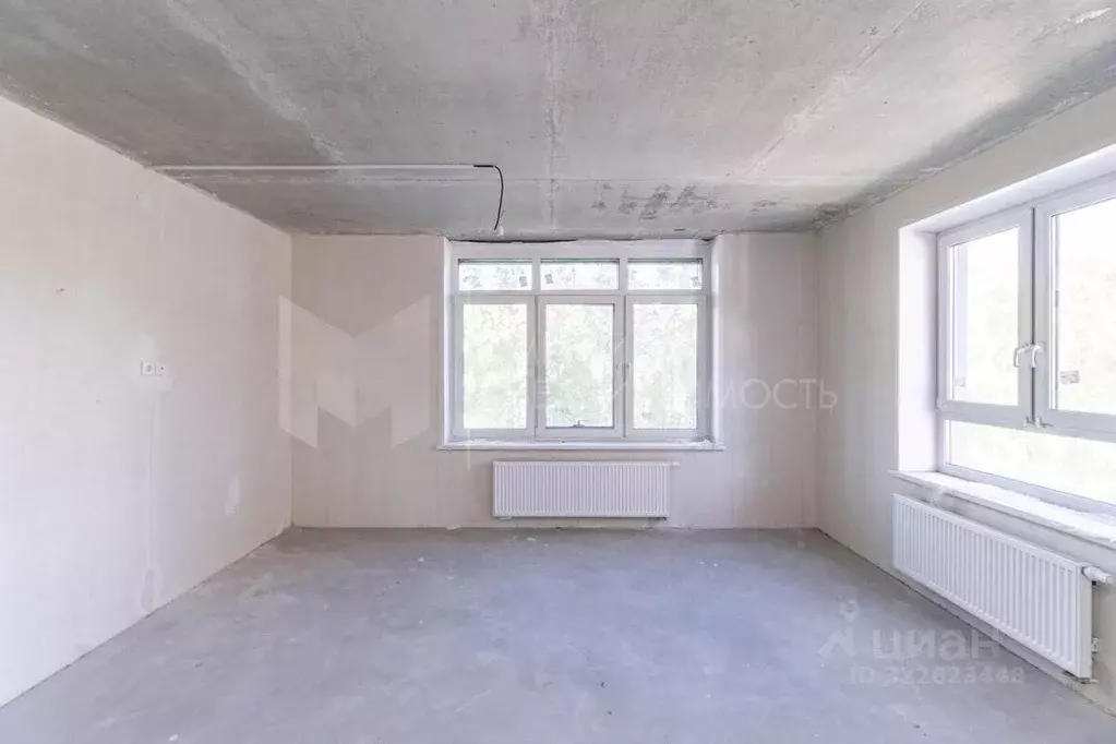 2-к кв. Тюменская область, Тюмень ул. Республики, 204к3 (67.0 м) - Фото 0