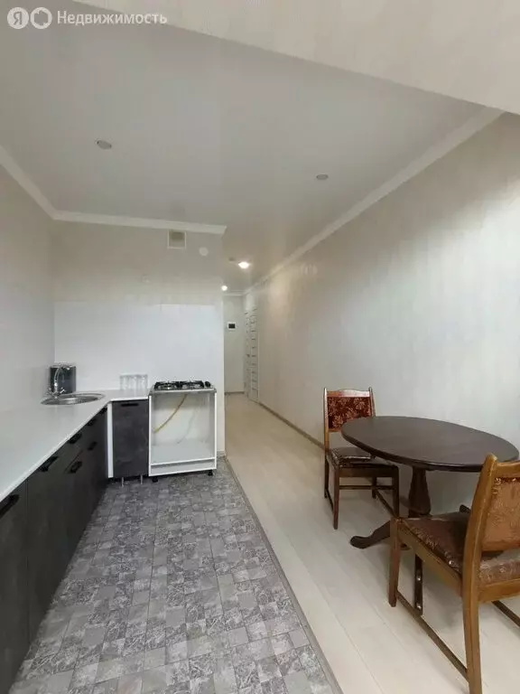 1-комнатная квартира: Нальчик, улица Байсултанова, 35Б (52 м) - Фото 2