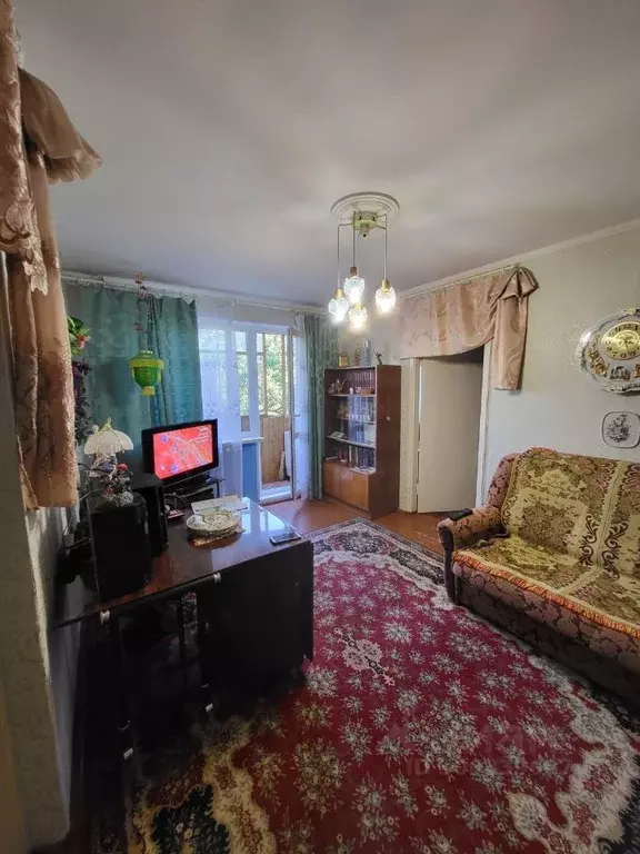 2-к кв. Псковская область, Псков Народная ул., 27 (45.0 м) - Фото 0