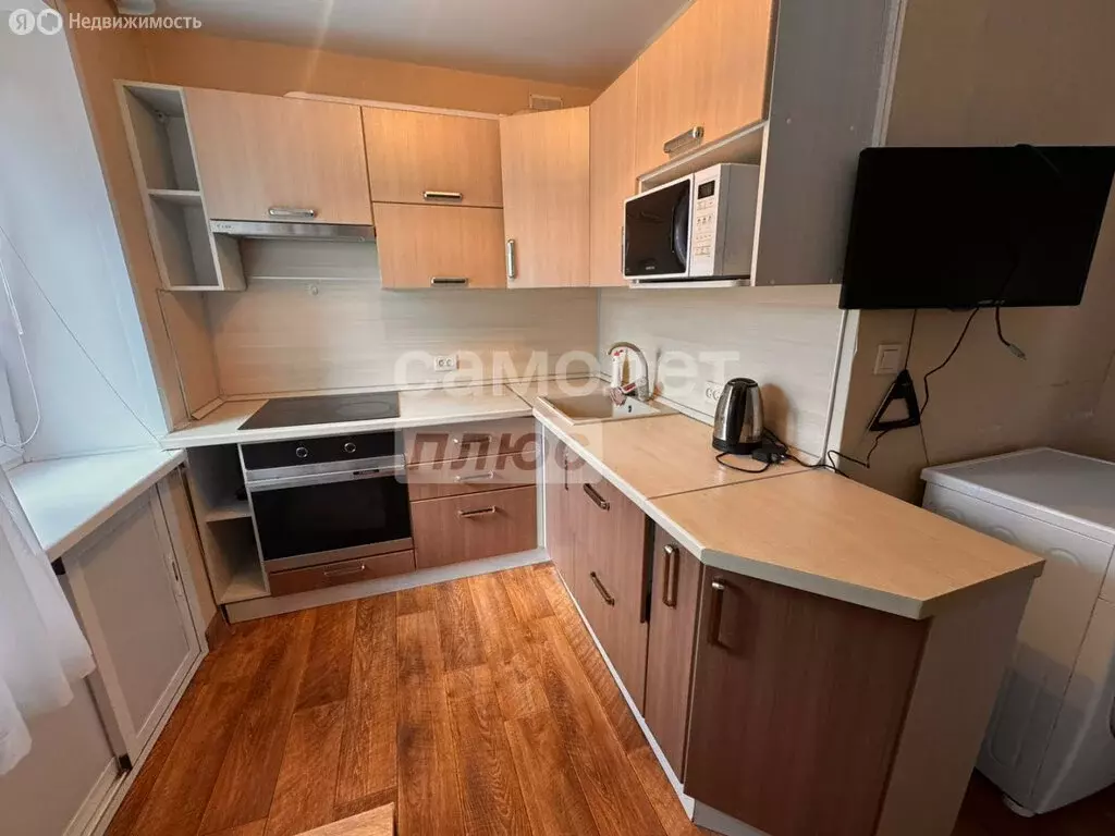 3-комнатная квартира: Юрга, проспект Победы, 9 (51 м) - Фото 1