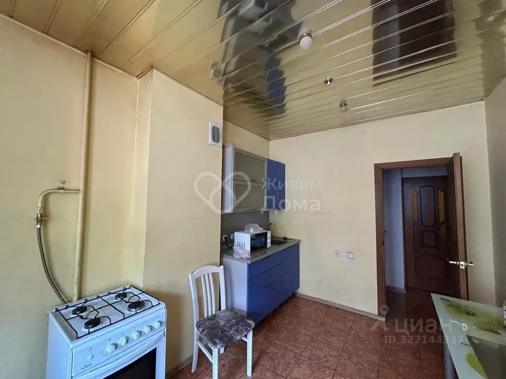 2-к кв. Волгоградская область, Волгоград Донецкая ул., 14 (69.2 м) - Фото 1