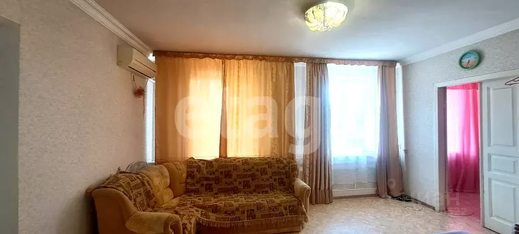 Дом в Краснодарский край, Ейск Армавирская ул. (61 м) - Фото 1