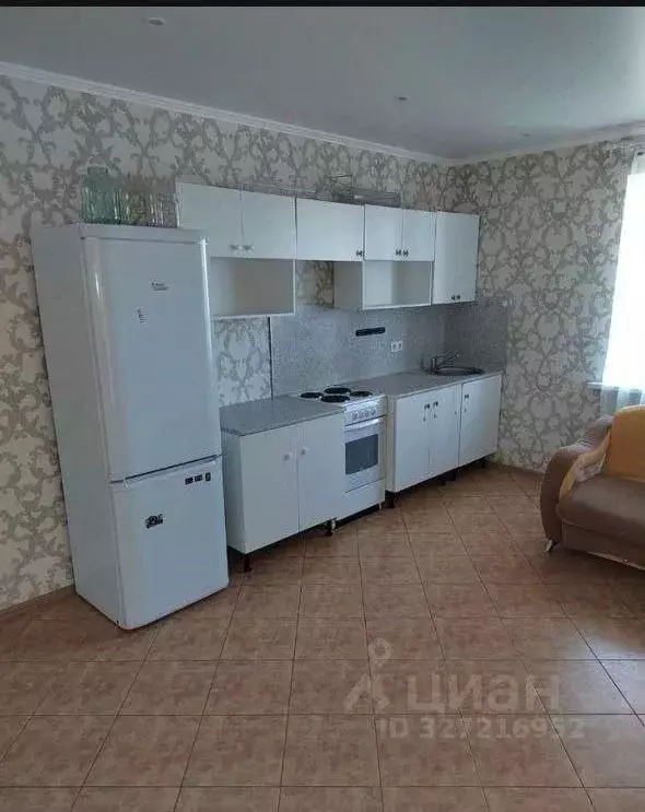 2-к кв. Пензенская область, Пенза ул. Леонова, 10 (65.0 м) - Фото 1