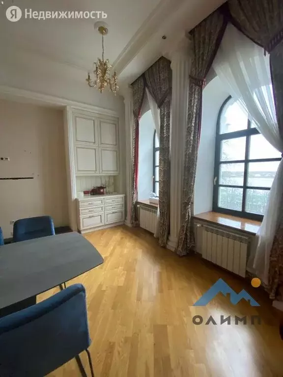 4-комнатная квартира: Ярославль, Революционная улица, 1/11 (135 м) - Фото 1