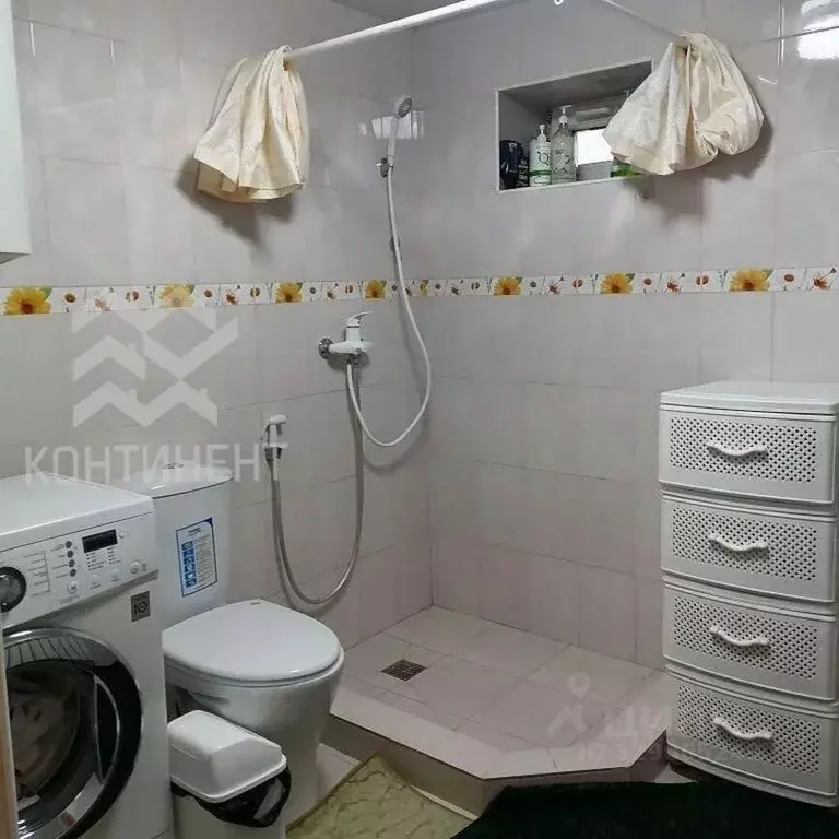 Дом в Крым, Евпатория Исмаил-Бей мкр, ул. Ашика Умера, 5 (230 м) - Фото 2