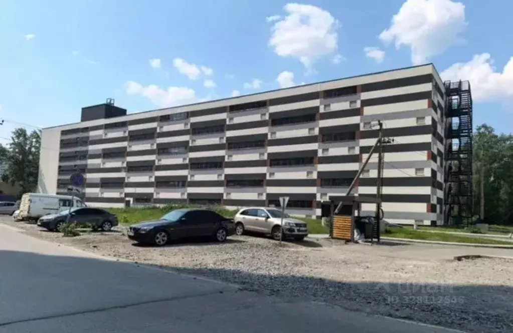 Гараж в Свердловская область, Екатеринбург ул. Машинная, 31Ж (15 м) - Фото 1