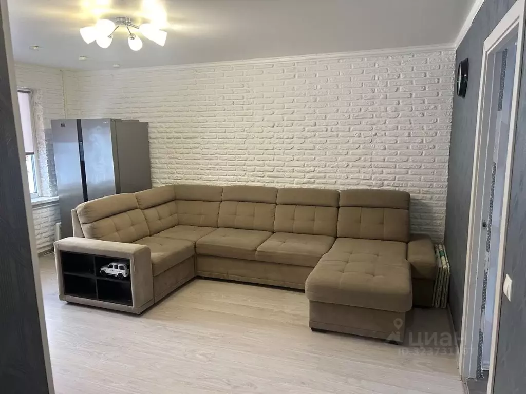 2-к кв. Самарская область, Сызрань Звездная ул., 14 (45.0 м) - Фото 2