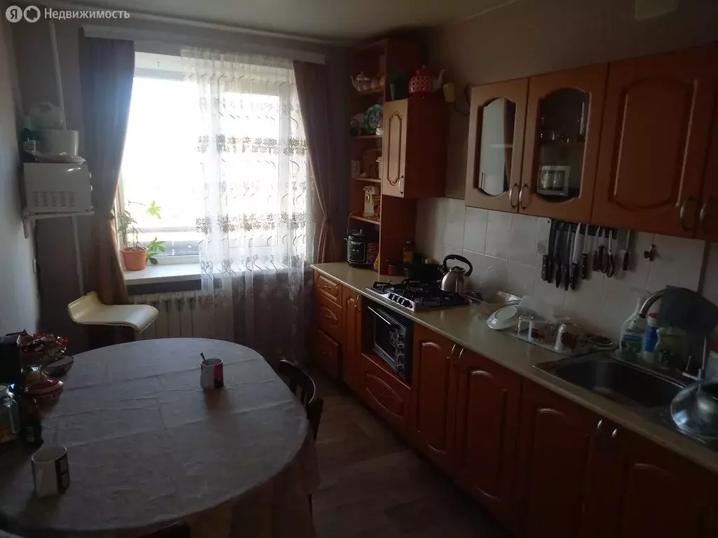 4-комнатная квартира: Невинномысск, Партизанская улица, 15 (92 м) - Фото 1