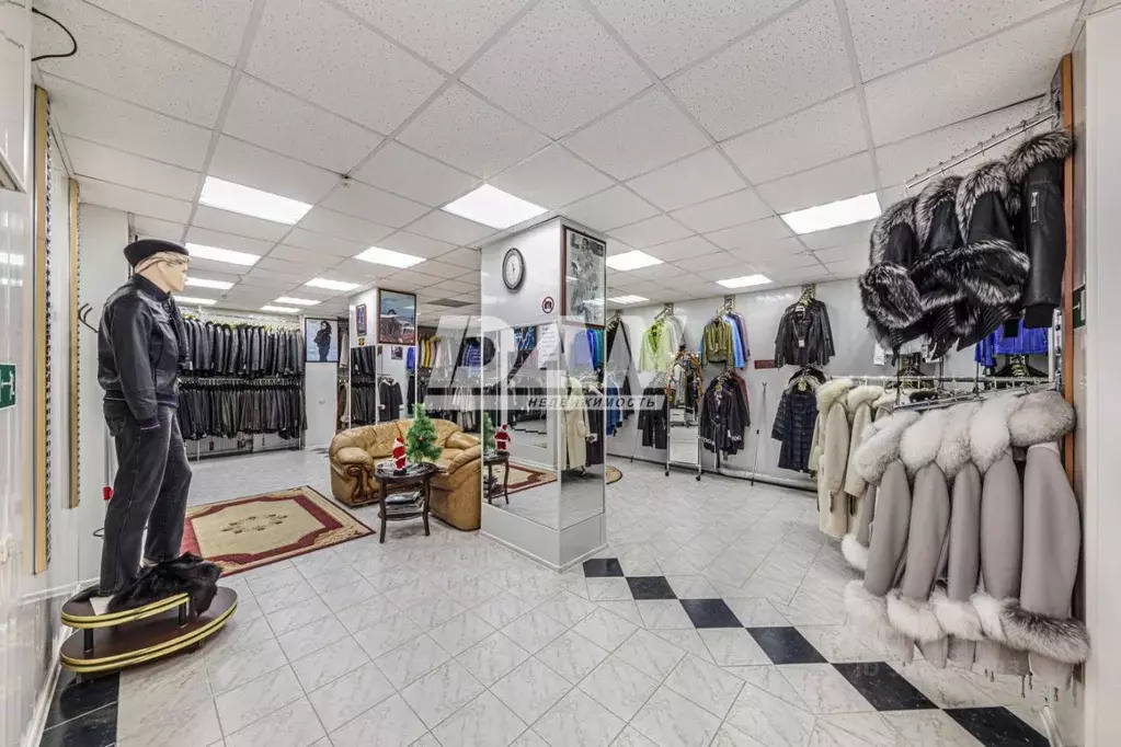 Торговая площадь в Челябинская область, Миасс просп. Автозаводцев, 37 ... - Фото 2