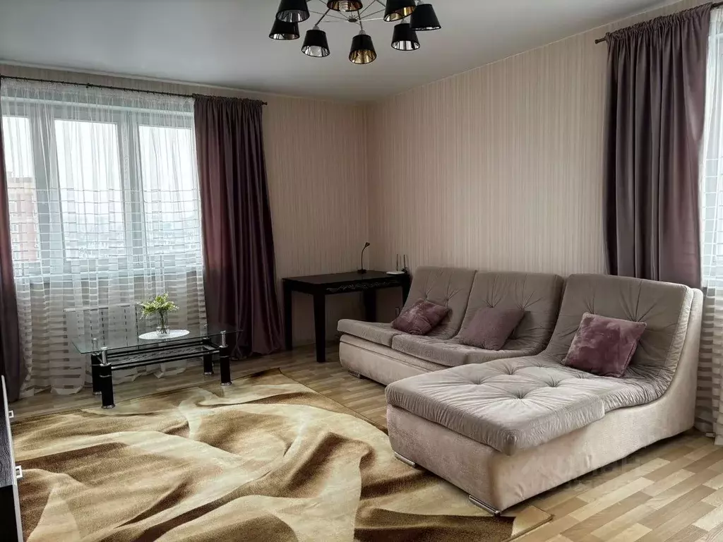 2-к кв. Красноярский край, Красноярск ул. Алексеева, 48А (65.0 м) - Фото 1