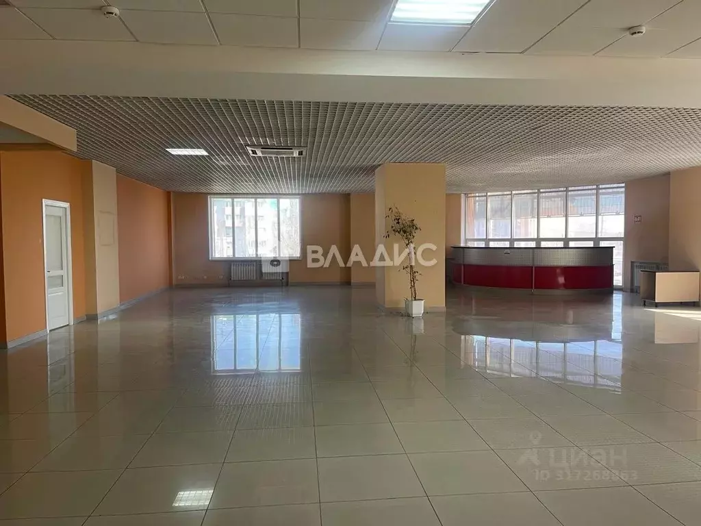 Помещение свободного назначения в Башкортостан, Стерлитамак ул. ... - Фото 1