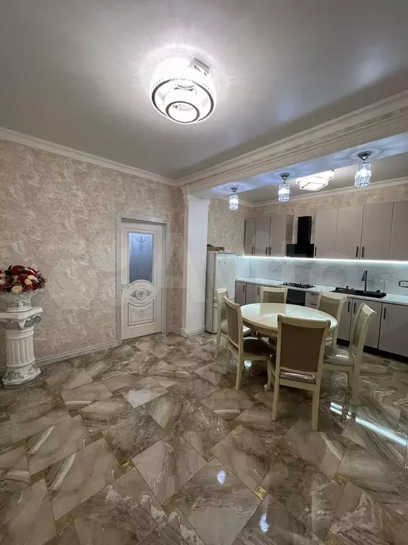 3-к. квартира, 78 м, 5/5 эт. - Фото 1