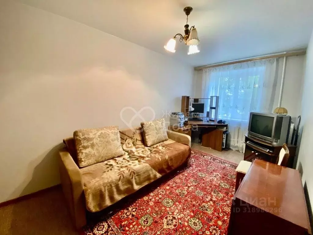 3-к кв. Волгоградская область, Волгоград ул. 64-й Армии, 137 (62.2 м) - Фото 0